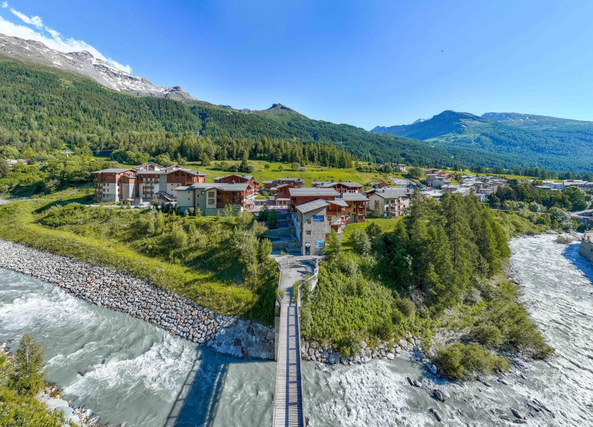 Residence Les Balcons De Val Cenis Village لانسليفلارد المظهر الخارجي الصورة